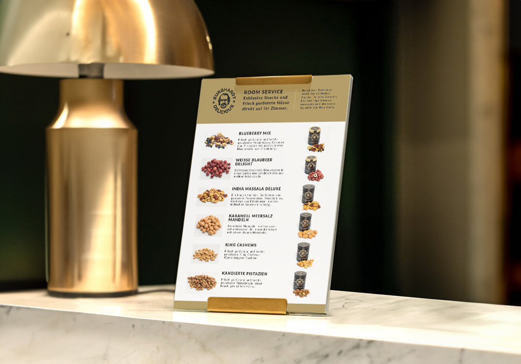 Minibar Karte - Bestellung von Premium NĂŒssen direkt aufs Zimmer